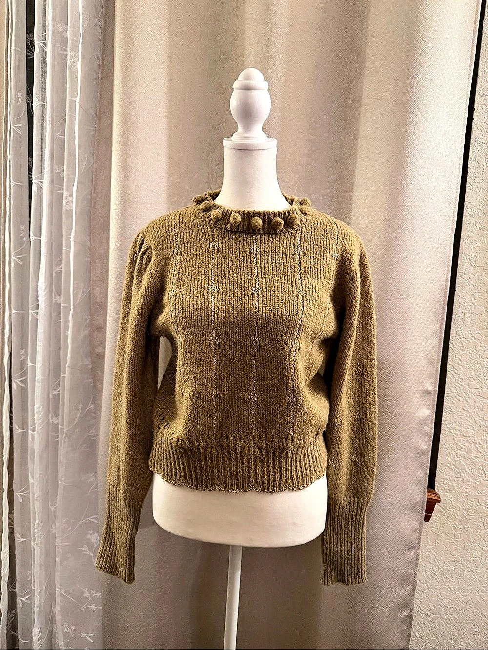ASTR Brown Knit Sweater Size Small